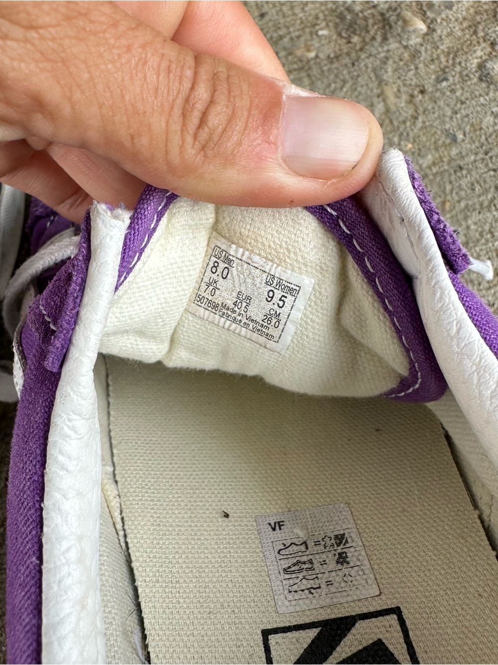 VANS Shoes - Purple In Color & Men’s Size 8 or Women’s Size 9.5 - Picture 6 of 6